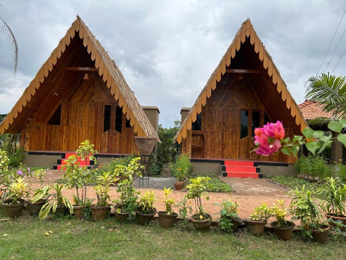 Arshinagar Shilpogram Hotel โกลกาตา ภายนอก รูปภาพ