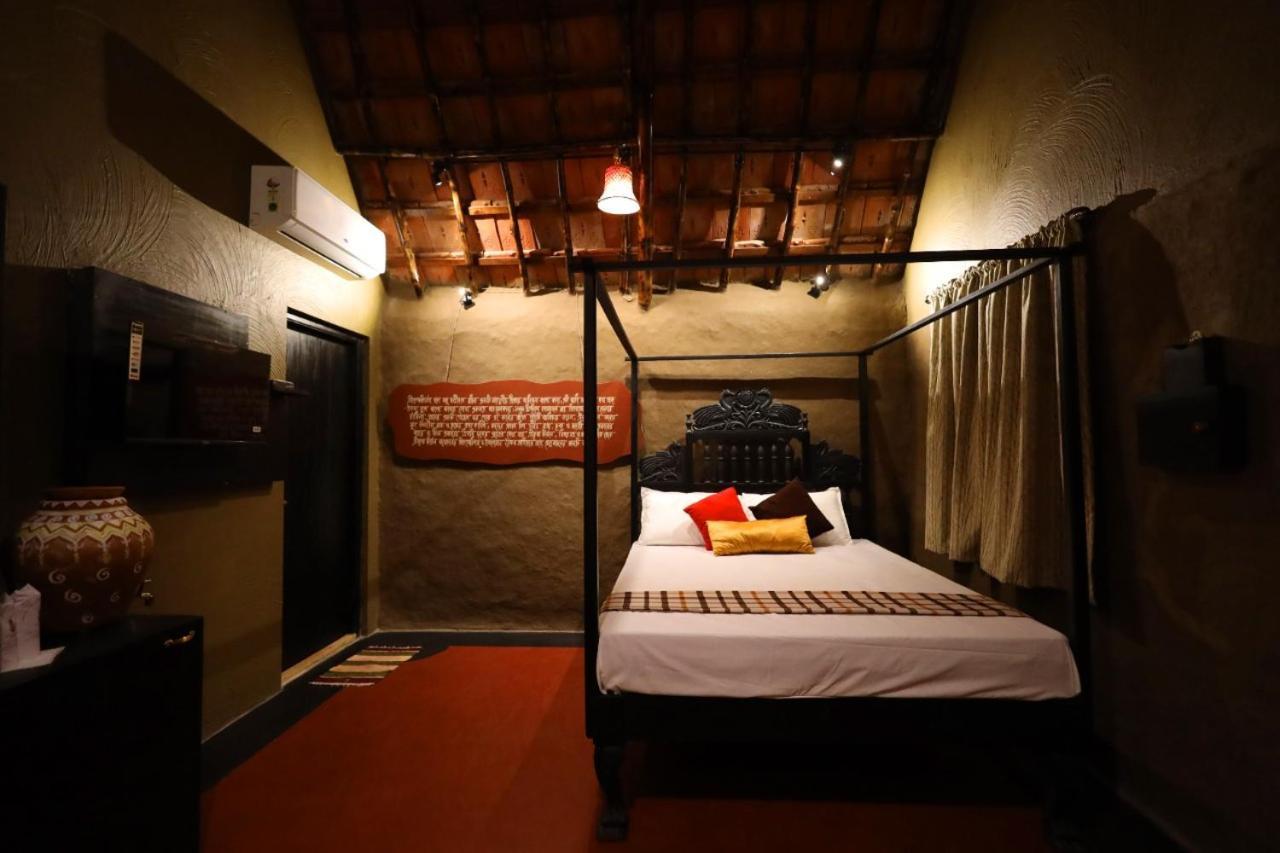 Arshinagar Shilpogram Hotel โกลกาตา ภายนอก รูปภาพ